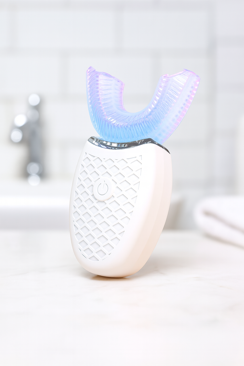 UltraSmile™ – Brosse Dentaire 360° LED & Vibration Haute Fréquence